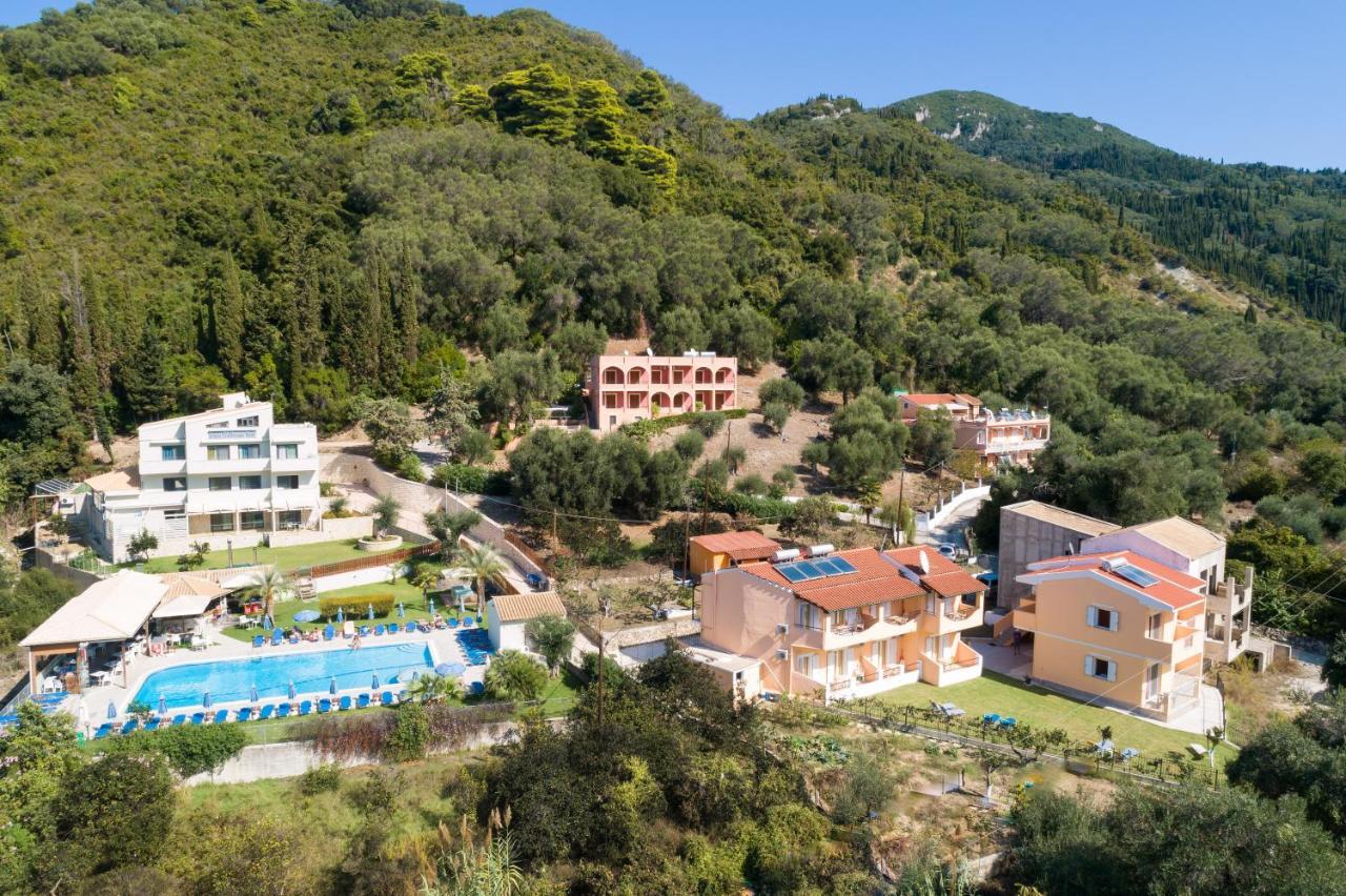 Odysseus Apartments By Hotelius Agios Gordios  Exteriér fotografie